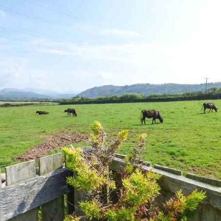 Surprise View Villa Holmrook Exterior photo